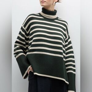 Toteme signature Striped turtleneck organic wool Sweater size M